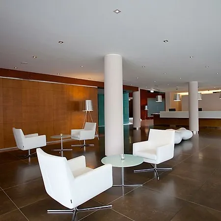 Sirenas Hotel