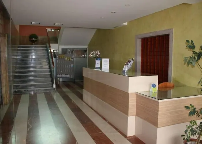 酒店 拉斯希蕾娜斯酒店